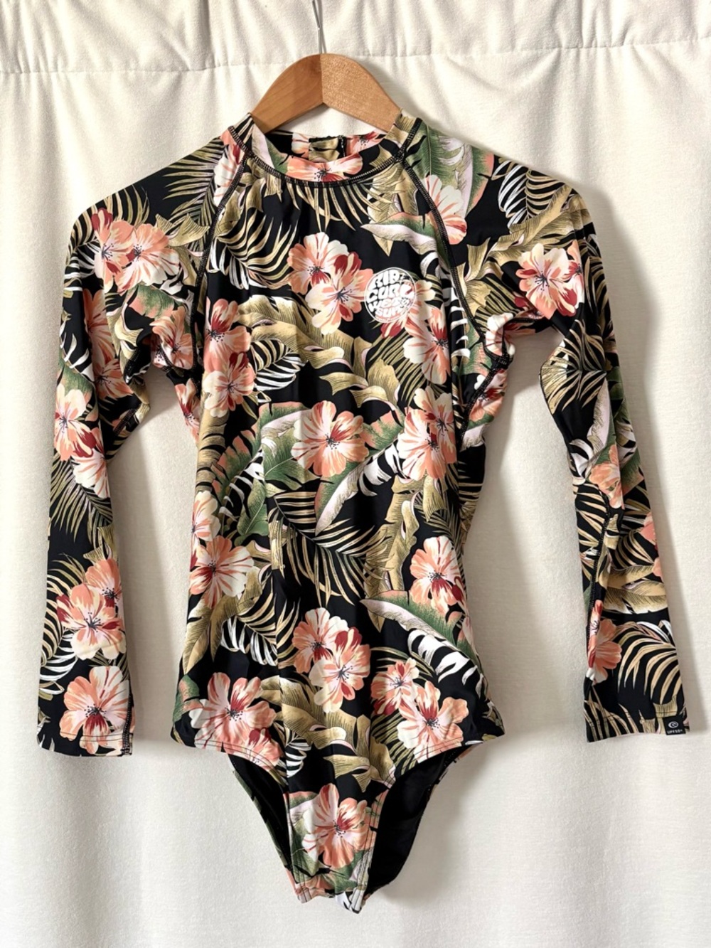 Rip Curl Leilani UPF 50+ Wetsuit size L/14 - Picture 5 of 10